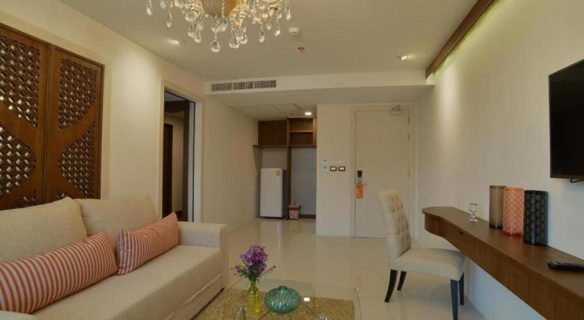 Baisirimaya Hotel Чиангмай Экстерьер фото